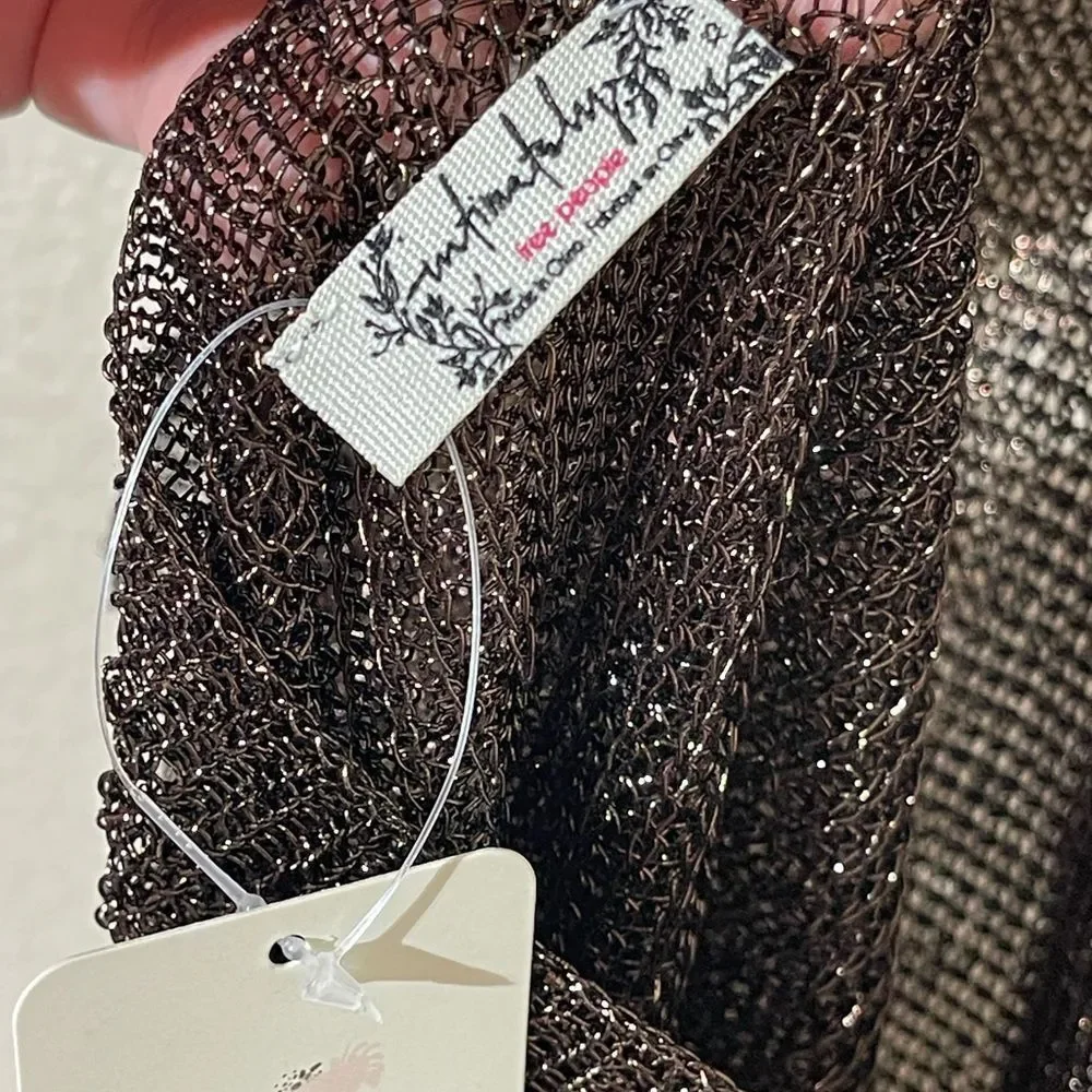 Sold  - Picture 3 of 4